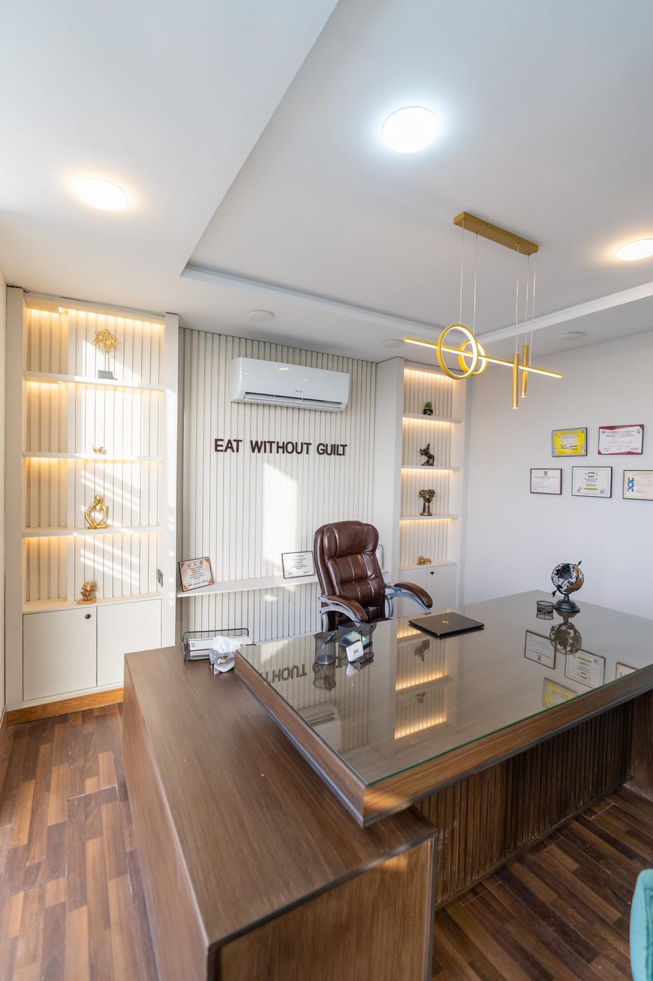 Eat Without Guilt clinic in Faisalabad &mdash; Dietitian's office