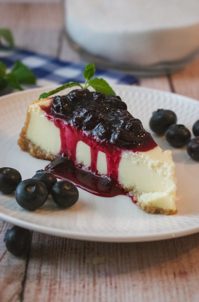 Zero sugar baked cheesecake slice
